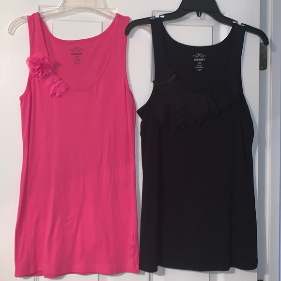 Old Navy Tanks - set of 2 - Picture 1 of 3